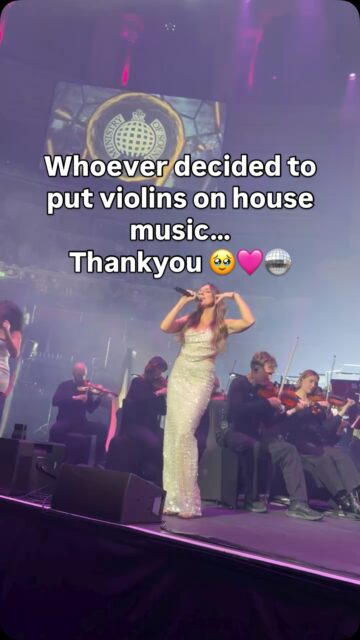 If someone told me 18 months ago, that I’d be singing a Glitterbox anthem with a 50 piece orchestra every weekend, I may have laughed at them… but here we are 😂🫶🏼🪩🤩

Disco house and strings 🤝 
Led by our incredible concert master @jonathanhillviolin 🎻 

Ministry Of Sound Classical 
Royal Albert Hall 2026